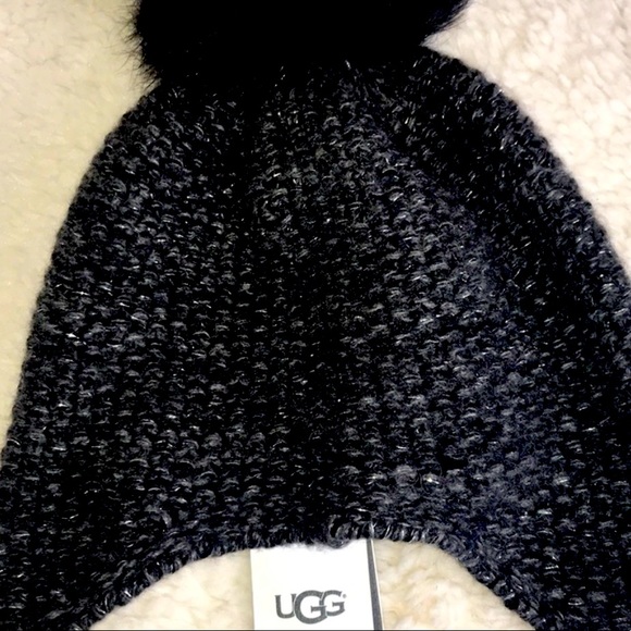 UGG TRI POM 100% CASHMERE CHARCOAL HEATHER HAT - Picture 8 of 11